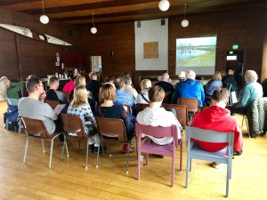 Suomen retkimelojoien vuosikokouksen jälkeen uusi puheenjohtaja Asko kertoi Itäisestä Suomenlahdesta.